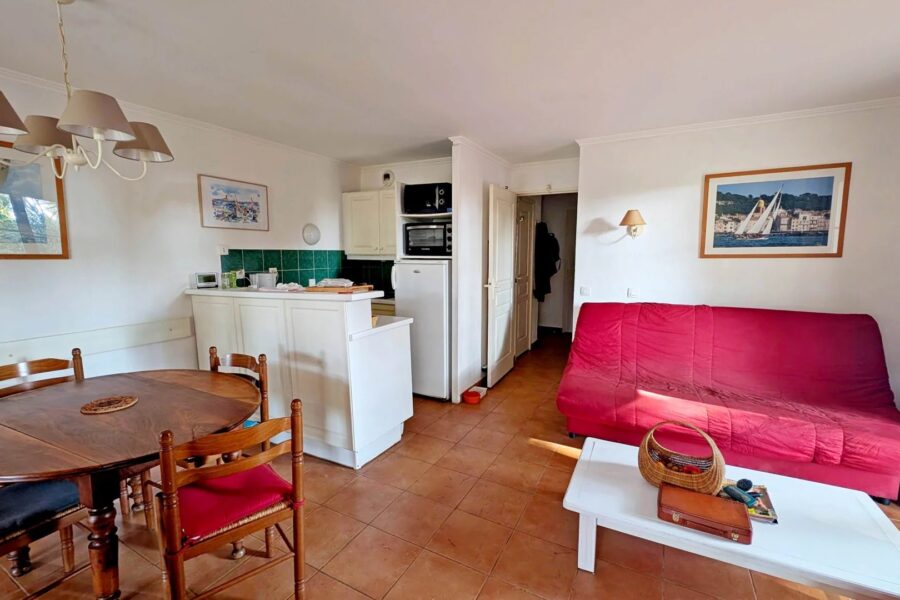 Appartement à vendre à Saint-raphaël — Vue parc & jardin — photo 6