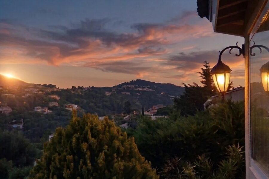 Maison à vendre à Sainte-maxime — Vue mer — photo 6