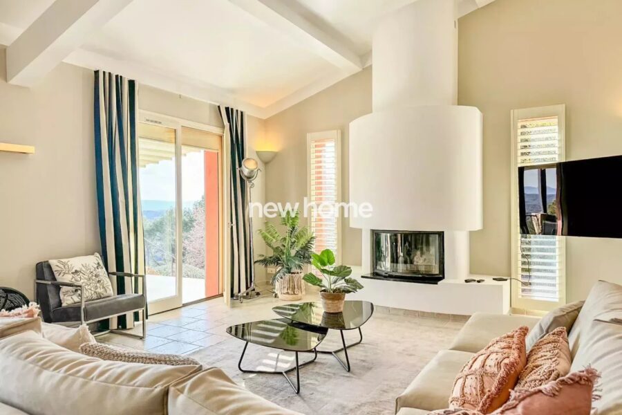 Maison à vendre à Lorgues — Vue montagne — photo 16