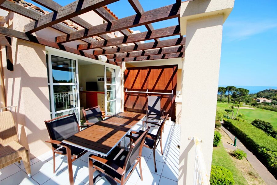 Appartement à vendre à Agay — Vue mer — photo 1