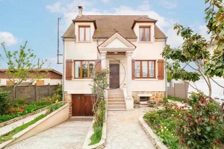 Maison à vendre à Houilles — Vue parc & jardin — photo 2