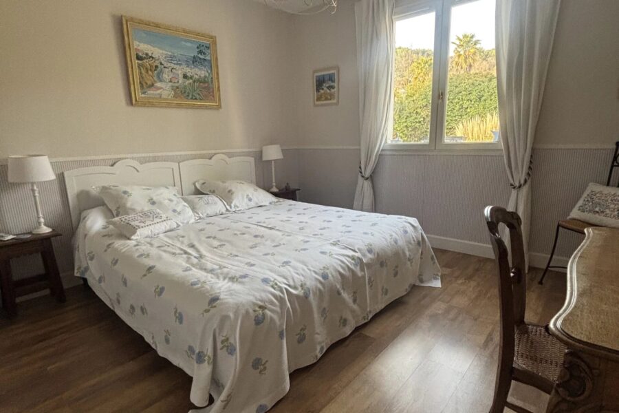 Maison à vendre à Tourrettes — Vue parc & jardin — photo 13