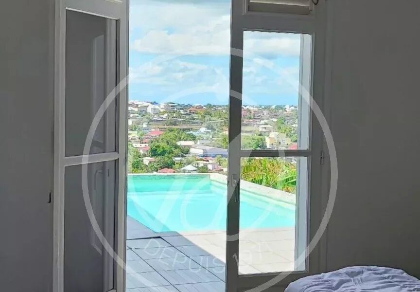 Maison à louer à Petit-bourg — Vue mer — photo 4