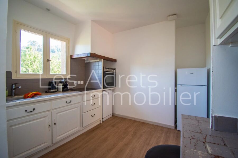 Maison à vendre à Les adrets-de-l&rsquo;estérel — Vue montagne — photo 11