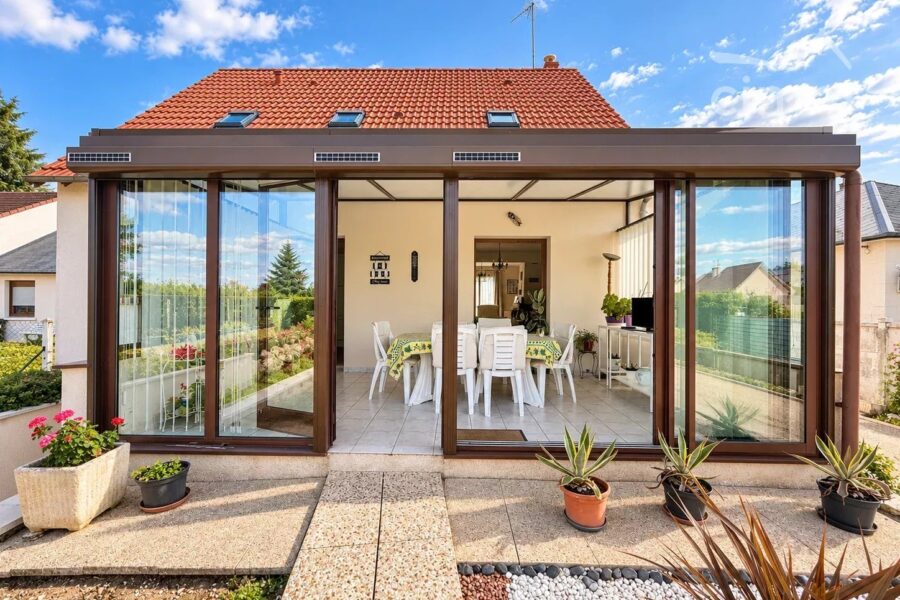 Maison à vendre à Vineuil — Vue parc & jardin — photo 3