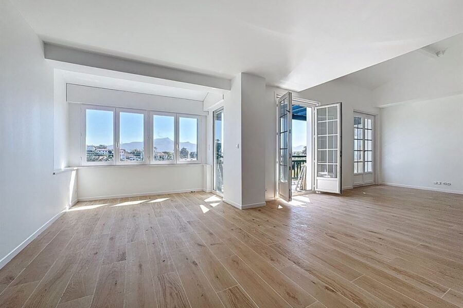 Maison à vendre à St jean de luz — Vue montagne — photo 4