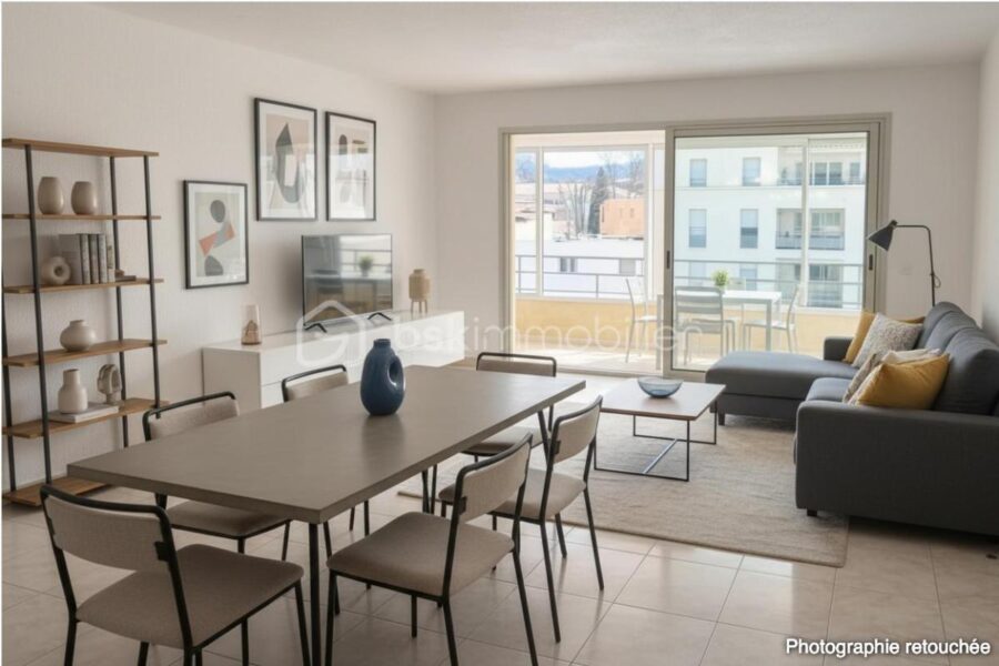 Appartement à vendre à Six fours les plages — Vue parc & jardin — photo 2