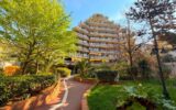 Appartement à vendre à Paris 15e arrondissement — Vue sur la ville — photo 3