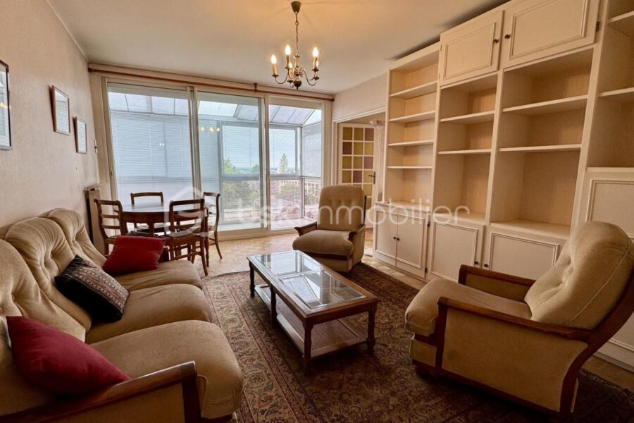 Appartement à vendre à Rennes — Vue sur la ville — photo 2