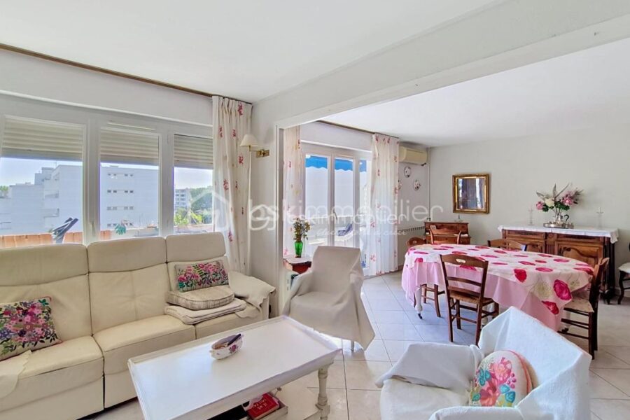 Appartement à vendre à Montpellier — Vue sur la ville — photo 2