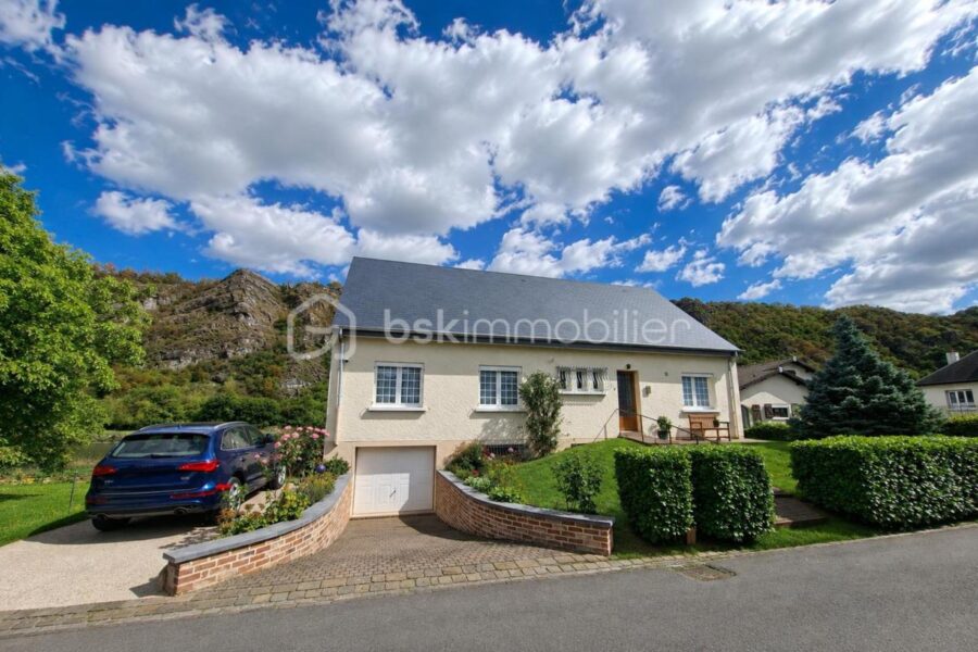 Maison à vendre à Chooz — Vue fleuve — photo 2