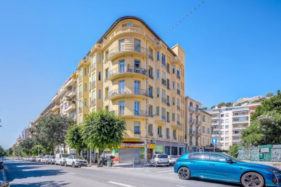 Appartement à vendre à Nice — Vue sur la ville — photo 2