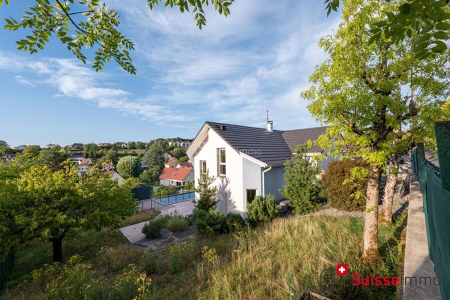 Maison à vendre à Montbeliard — Vue sur la ville — photo 2