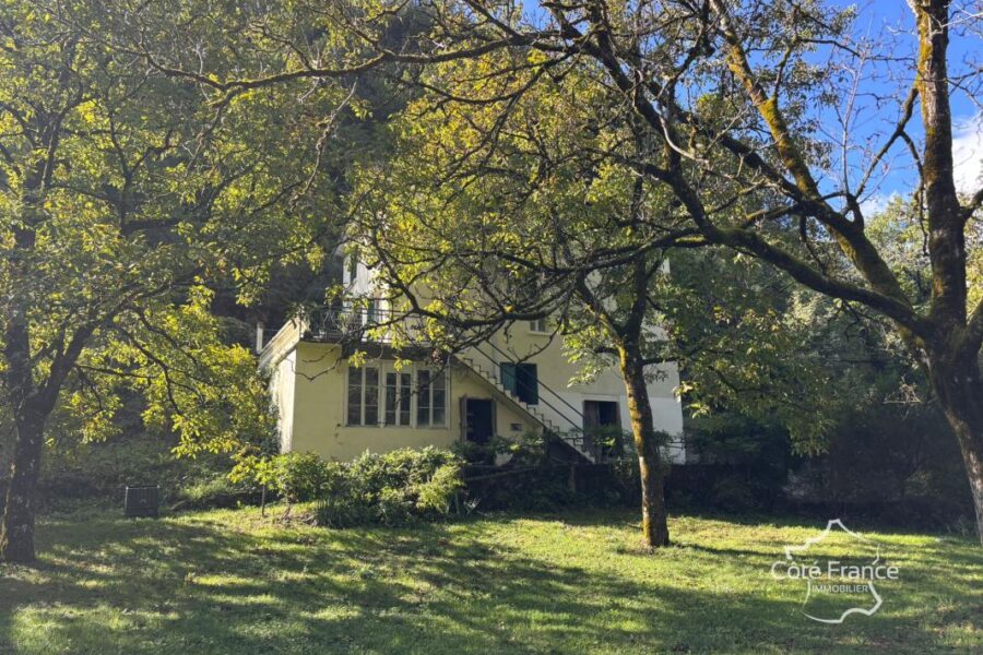 Maison à vendre à Grand vabre — Vue lac — photo 2