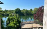 Maison à vendre à Laroche saint cydroine — Vue lac — photo 1