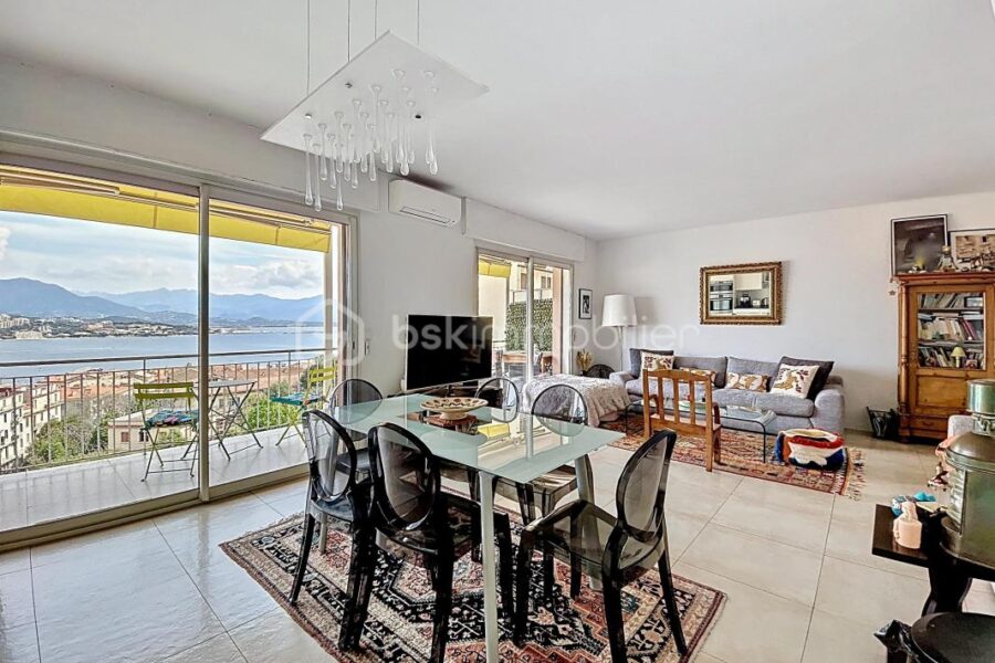Appartement à vendre à Ajaccio — Vue mer — photo 2