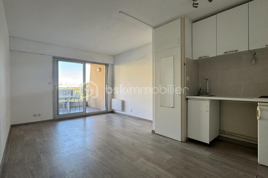 Appartement à vendre à Hyeres — Vue parc & jardin — photo 2