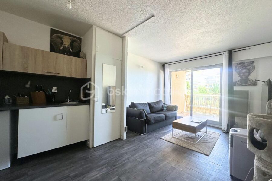 Appartement à vendre à Hyeres — Vue parc & jardin — photo 2