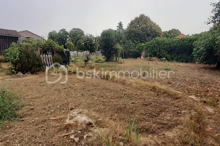 Terrain à vendre à Lavardac — Vue dégagée — photo 1
