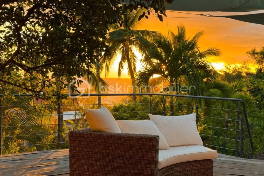 Maison à vendre à Saint gilles les bains — Vue mer — photo 2