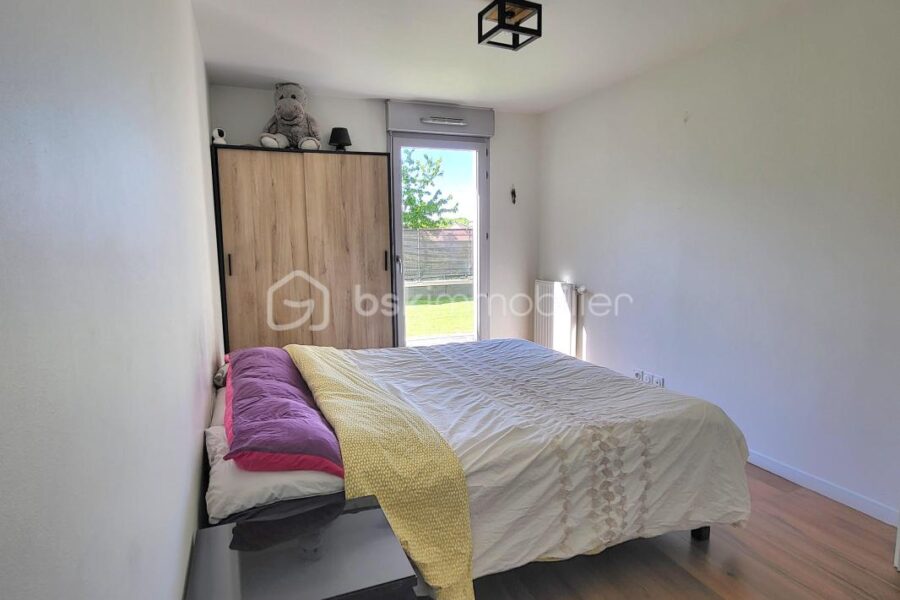 Appartement à vendre à Noisy le sec — Vue sur la ville — photo 10