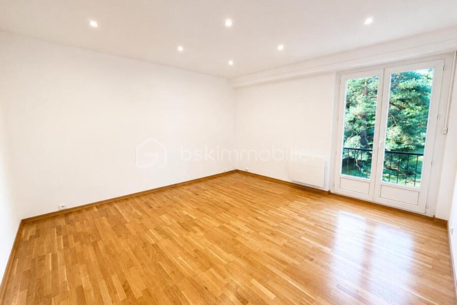 Appartement à vendre à Mulhouse — Vue parc & jardin — photo 10