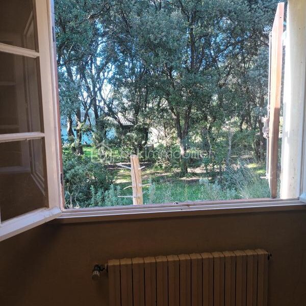 Maison à vendre à Saint hilaire d ozilhan — Vue nature — photo 10
