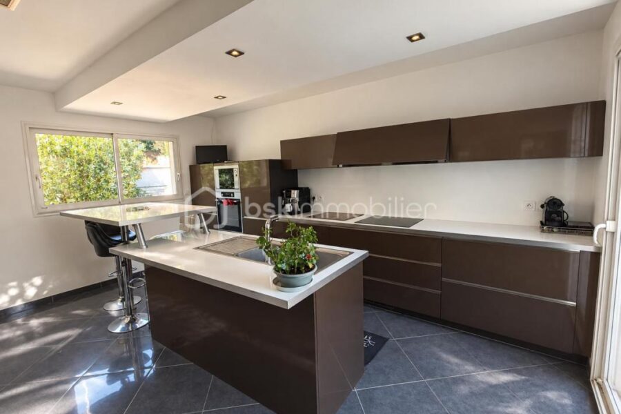 Maison à vendre à Lamalou les bains — Vue nature — photo 10