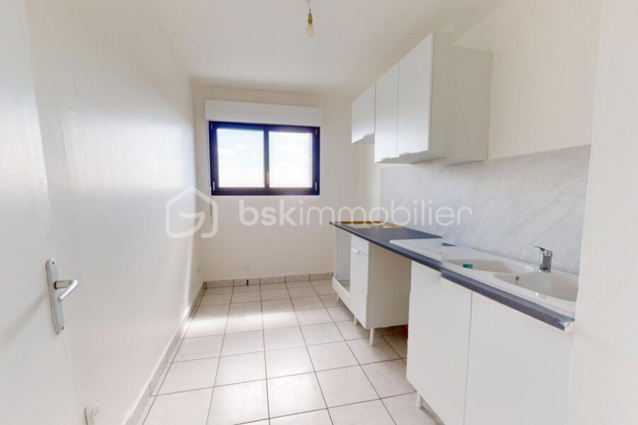 Appartement à louer à Montargis — Vue sur la ville — photo 10