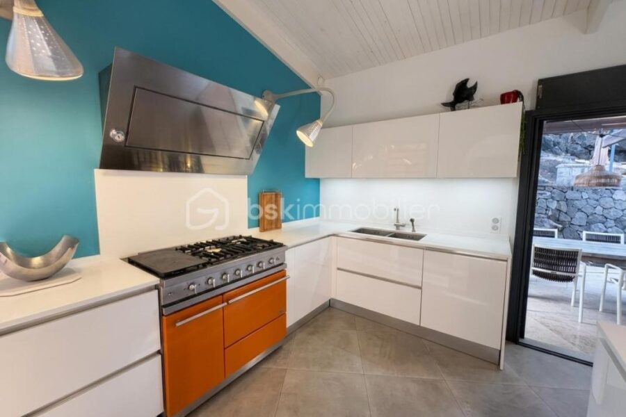 Maison à vendre à Saint gilles les bains — Vue mer — photo 10