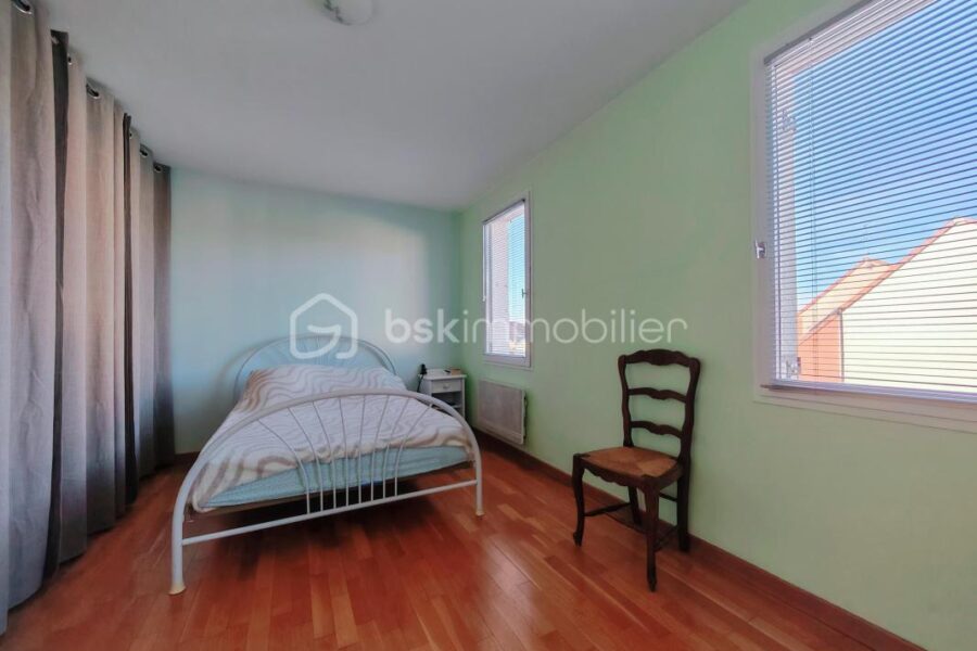 Maison à vendre à Emmerin — Vue parc & jardin — photo 10