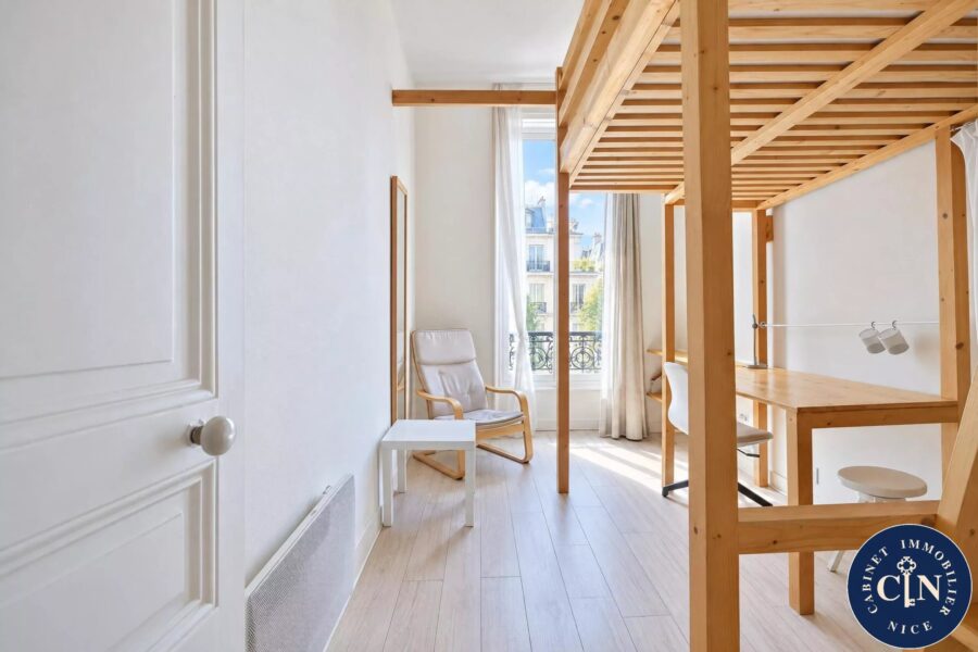 Appartement à vendre à Nice — Vue sur la ville — photo 1