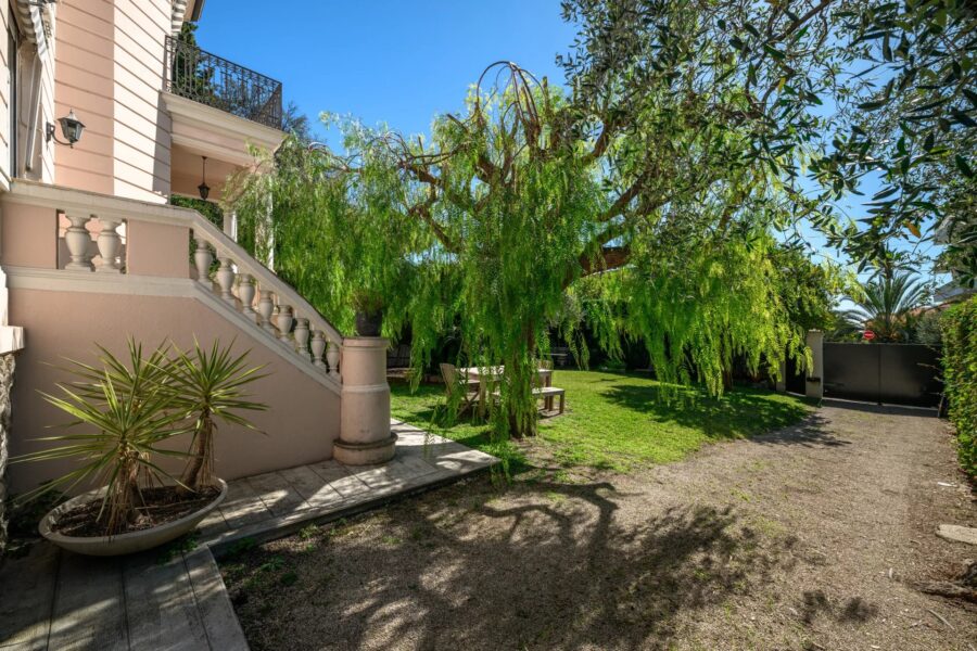 Maison à vendre à Nice — Vue nature — photo 19