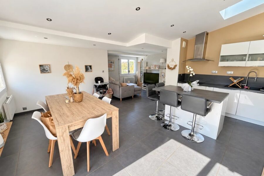 Appartement à vendre à Saint-Étienne — Vue montagne — photo 7