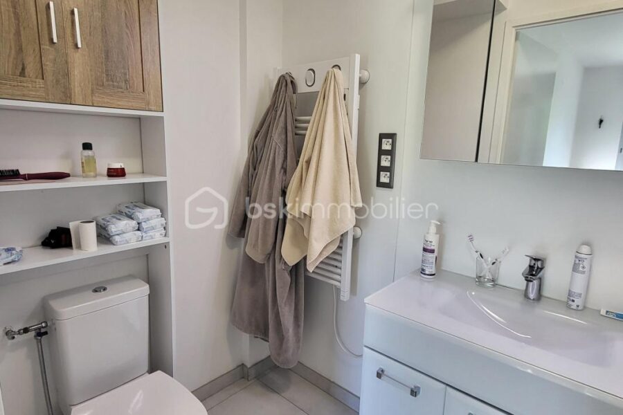 Appartement à vendre à Noisy le sec — Vue sur la ville — photo 11