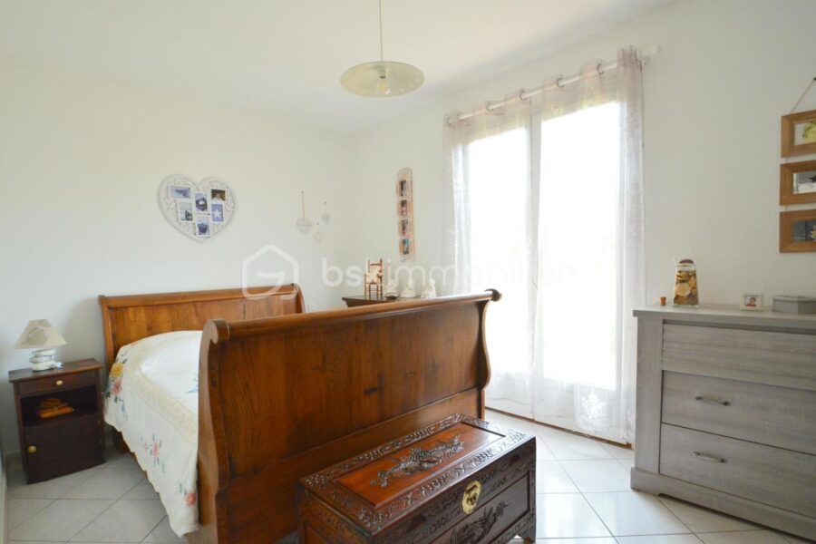 à vendre à Saint-Laurent-de-la-Salanque — Vue dégagée — photo 11