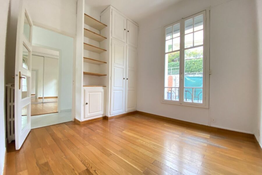 Appartement à louer à Nice — Vue mer — photo 11