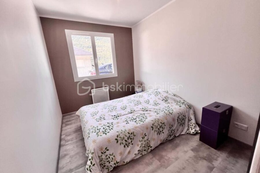 Maison à vendre à Epierre — Vue montagne — photo 11