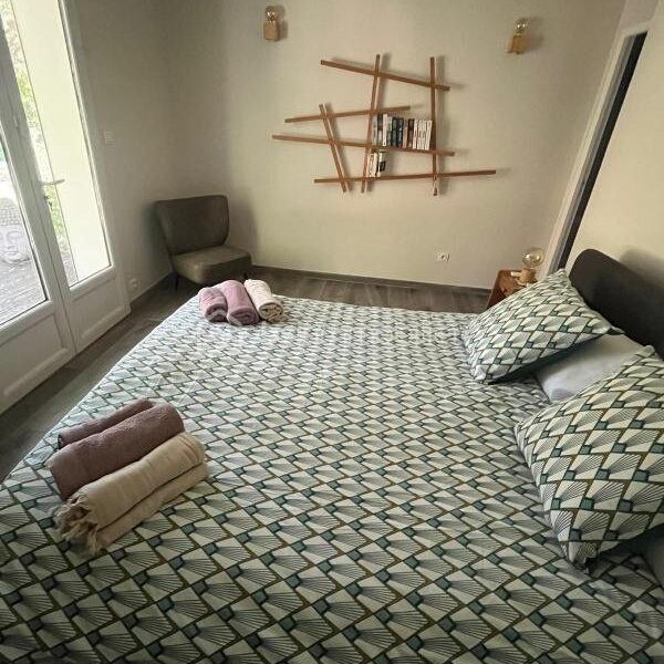 Maison à louer à Grans — Vue dégagée — photo 11