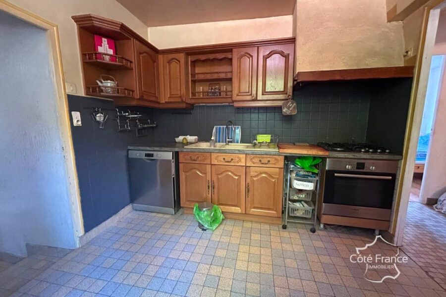 Maison à vendre à Laroche saint cydroine — Vue lac — photo 11