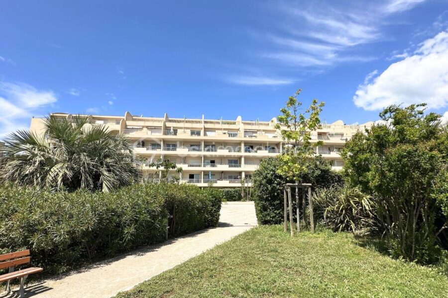 Appartement à vendre à Hyeres — Vue parc & jardin — photo 11