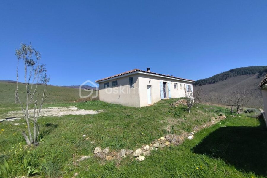 Maison à vendre à Saint pons de thomieres — Vue montagne — photo 11