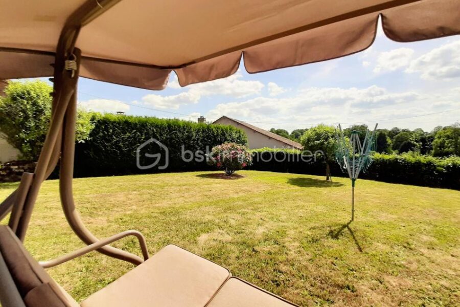 Maison à vendre à Saint christophe — Vue dégagée — photo 1