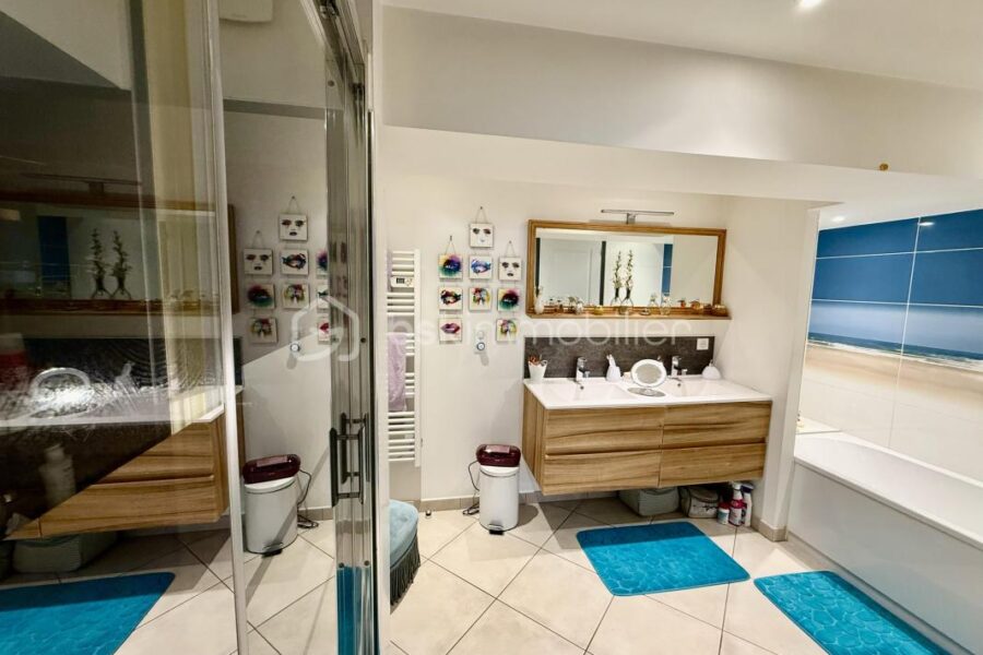 Appartement à vendre à Royan — Vue mer — photo 12