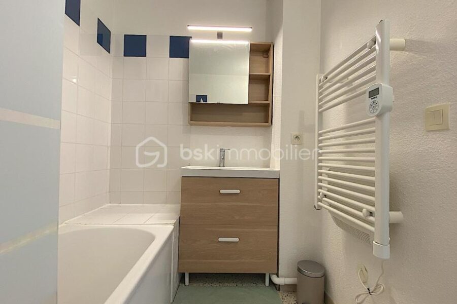 Appartement à vendre à Bordeaux — Vue sur la ville — photo 12