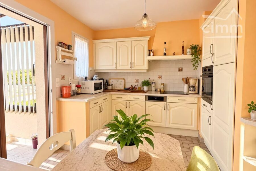 Maison à vendre à Vineuil — Vue parc & jardin — photo 10