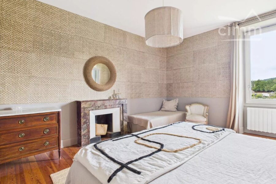 Maison à vendre à Chassiers — Vue montagne — photo 15