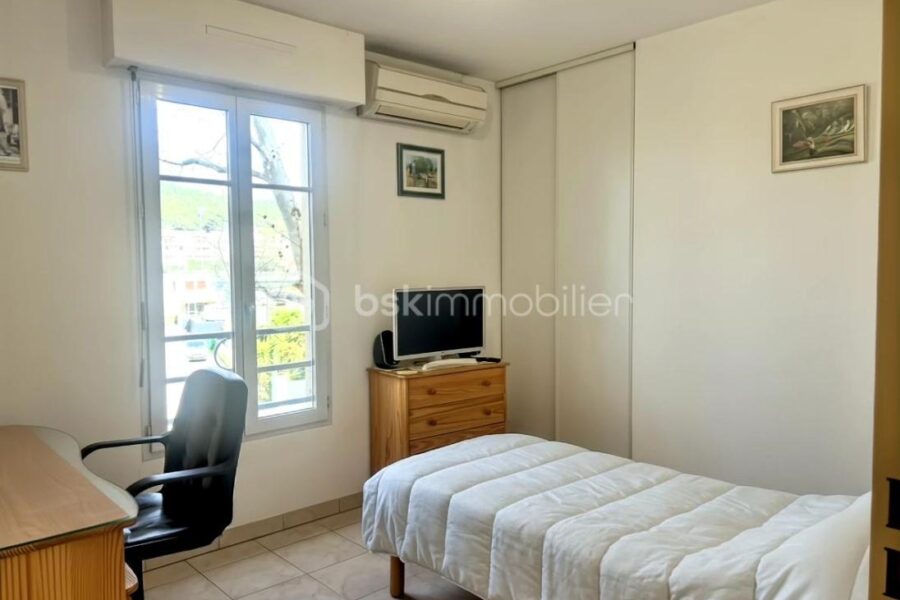 Appartement à vendre à Six fours les plages — Vue parc & jardin — photo 13