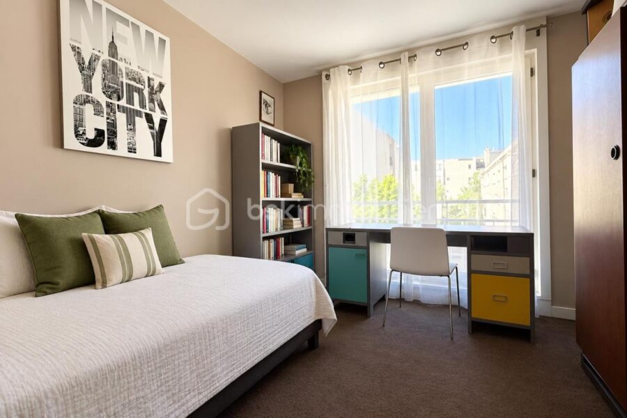Appartement à vendre à Paris 15e arrondissement — Vue sur la ville — photo 12