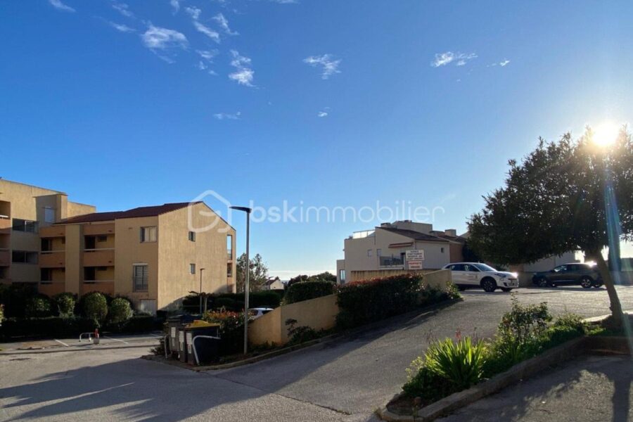Appartement à vendre à Carqueiranne — Vue mer — photo 12